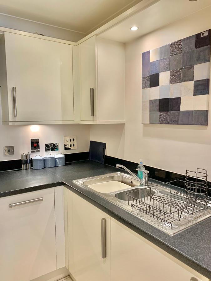 An Entire 2Beds, 2Bathrooms, Free Wifi, Free Parking, Risinghurst, Oxford Exteriér fotografie